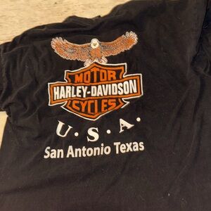 Harley-Davidson shirt